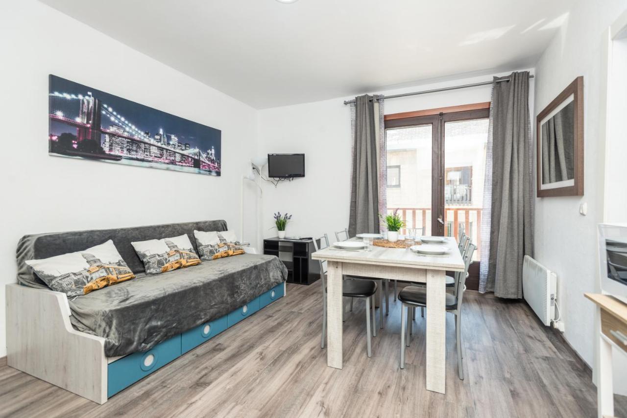 Apartamentos Nevada Mikka 3000 Pas De La Casa Eksteriør bilde